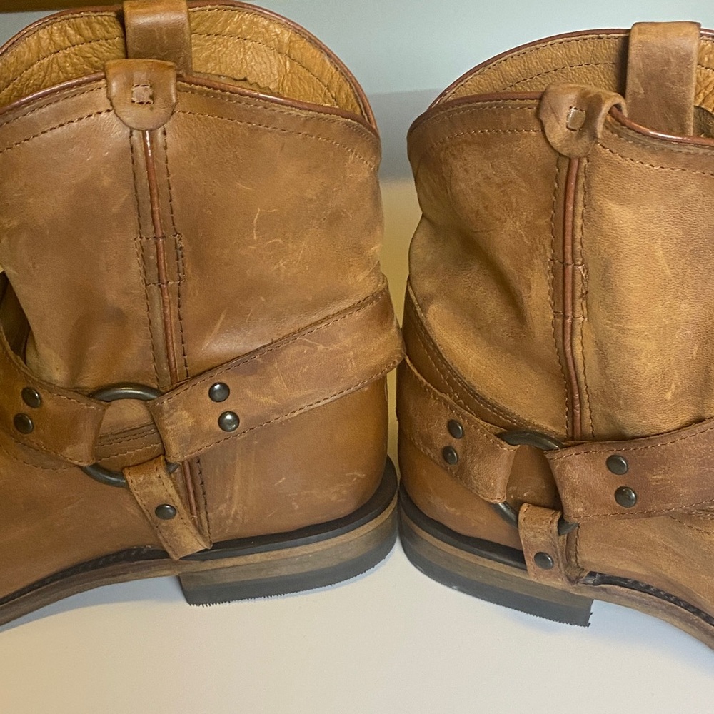 Women’s Frye leather boots Wyatt harness short boot Size 11 - Picture 7 of 11